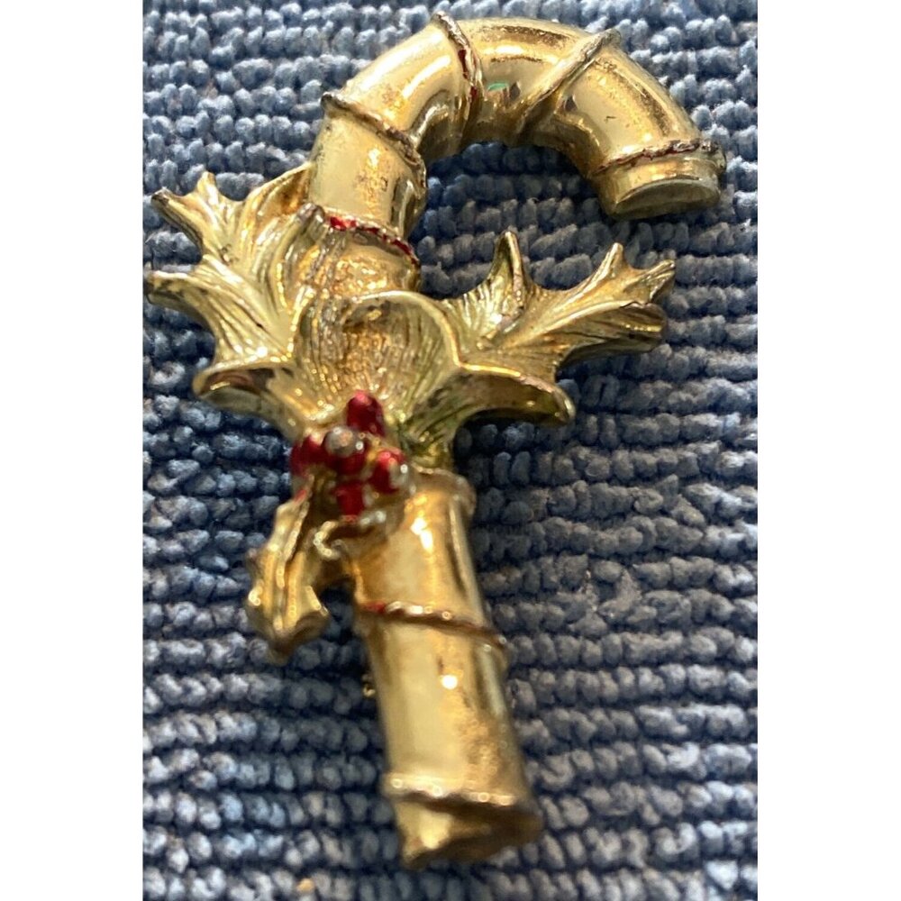 Vintage Brooch Candy Cane Holly leaf Red Berries Unbranded Gold Tone Granny core